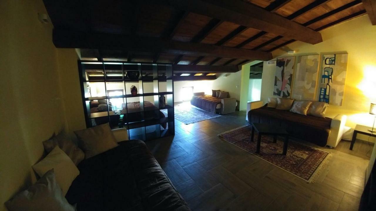 Pensjonat Casa Francesconi Pietra Rossa Zewnętrze zdjęcie