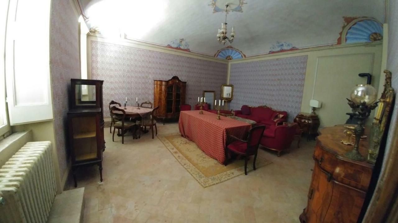Pensjonat Casa Francesconi Pietra Rossa Zewnętrze zdjęcie